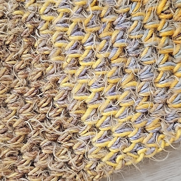 Bettina Italian Yarn Knit Scarf - Picture 5 of 10